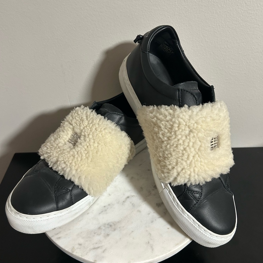 Givenchy Urban Street Leather Slip on Sneakers shearling women Size 38